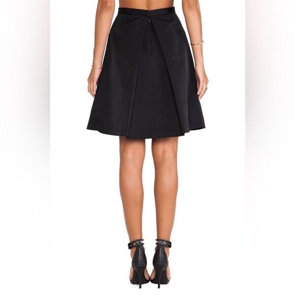Tibi Katia Faille Pleated A-Line Black Skirt sz 6 $495 - Picture 4 of 7